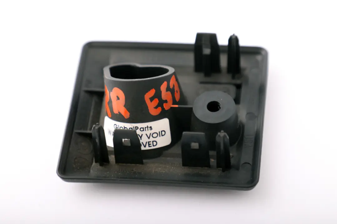 Aufhängehaken hinten rechtsSCHWARZ 8402350 für BMW X5 er E53 mit Teilenummer 7003782 BMW X5 er E53 Aufhängehaken hinten rechtsSCHWARZ 8402350 - SKU 8402350-1 - Teilenummer 7003782