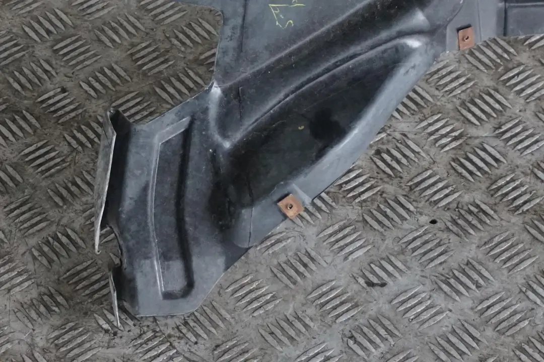Unterbodenverkleidung Verkleidung Hinten Links für BMW X5 er E53 mit Teilenummer 8402437 BMW X5 er E53 Unterbodenverkleidung Verkleidung Hinten Links - SKU 8402437 - Teilenummer 8402437