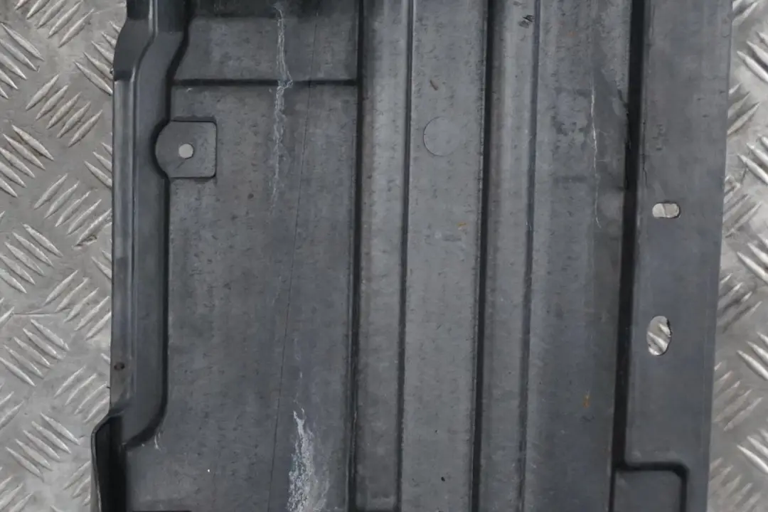  Osłona obudowa płyta podwozia lewy tył BMW e53 X5 - SKU 8402437 - Numer Części 8402437