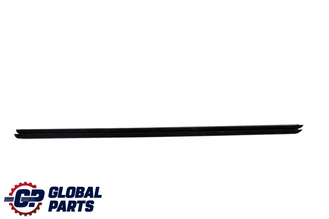 Chiusino Interno SX per BMW X5 E53 con numero di parte 8402555 BMW X5 E53 Chiusino Interno SX - SKU 8402555 - Numero di parte 8402555