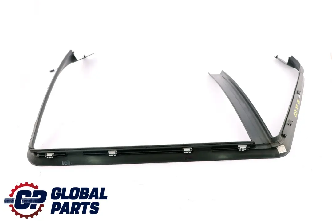 Fila Copertura Cornice Finestrino Porta Posteriore Destra 5134 per BMW X5 E53 con numero di parte 8402564 BMW X5 E53 Fila Copertura Cornice Finestrino Porta Posteriore Destra 5134 - SKU 8402564 - Numero di parte 8402564