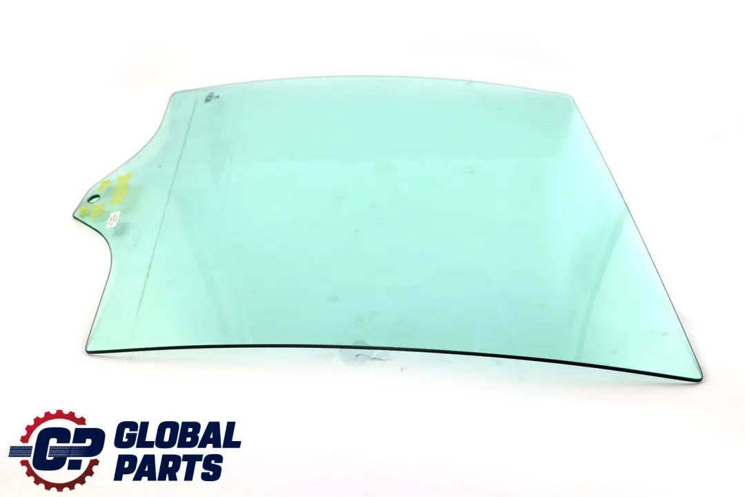 Ventana Lateral Verde Puerta Trasera Izquierda 5134 para BMW E53 con número de pieza 8402571 BMW E53 Ventana Lateral Verde Puerta Trasera Izquierda 5134 - SKU 8402571 - Número de pieza 8402571