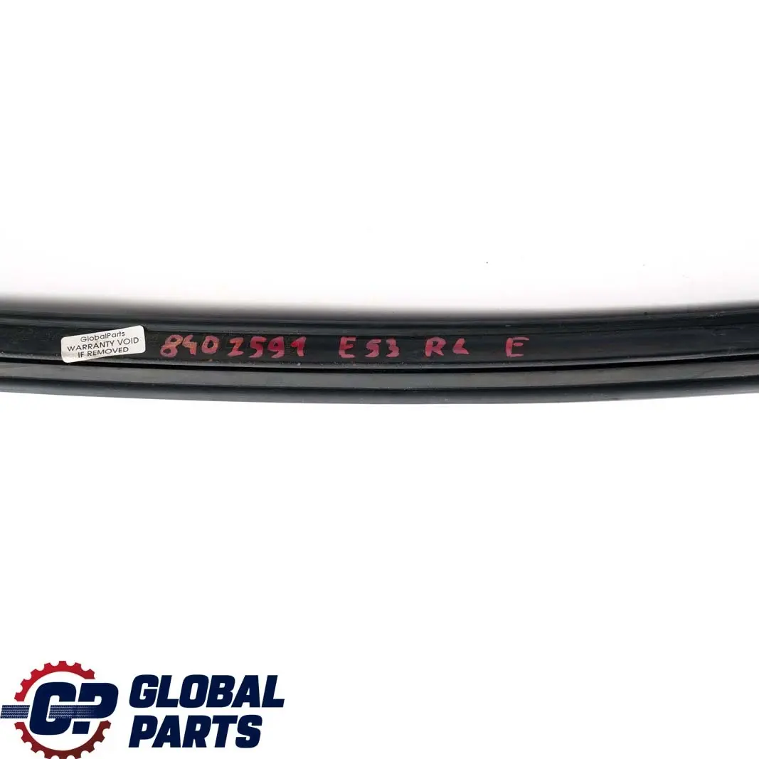 Uszczelka Szyby Drzwi Lewy Tył do BMW X5 E53 o numerze 8402591 BMW X5 E53 Uszczelka Szyby Drzwi Lewy Tył - SKU 8402591 - Numer Części 8402591