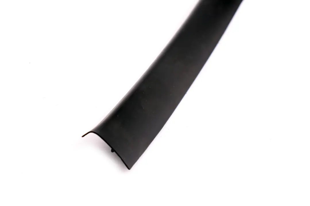 BMW X5 E53 Tailgate Boot Top Upper Inner Trim Panel Negro - SKU 8402618 - Número de pieza 51498402618