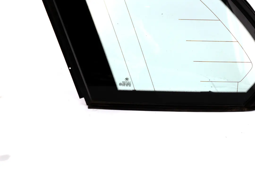 Green Window Glass Rear Left N/S AS2 to BMW X5 Series 1 E53 with Part number 8402619 BMW X5 Series 1 E53 Green Window Glass Rear Left N/S AS2 - SKU 8402619-1 - Part number 8402619