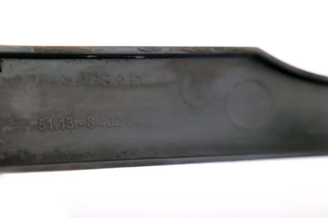 Cache Phare Gauche Oxfordgruen 2 Green pour BMW X5 E53 à propos du numéro de pièce 8402647 BMW X5 E53 Cache Phare Gauche Oxfordgruen 2 Green - SKU 8402647-OXF - Numéro de pièce 8402647