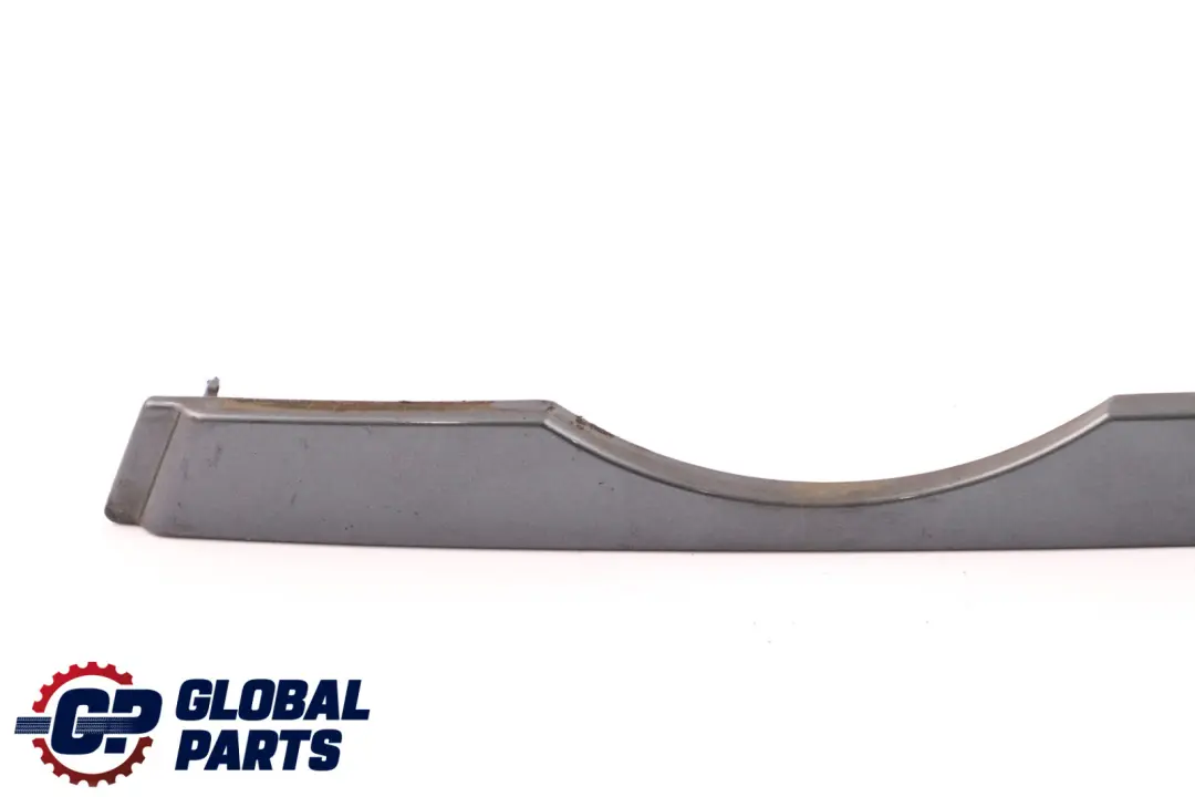 Panel embellecedor tapa faro izquierdo Stahlgrau Gris Metalizado para BMW E53 con número de pieza 8402647 BMW E53 Panel embellecedor tapa faro izquierdo Stahlgrau Gris Metalizado - SKU 8402647-STH - Número de pieza 8402647