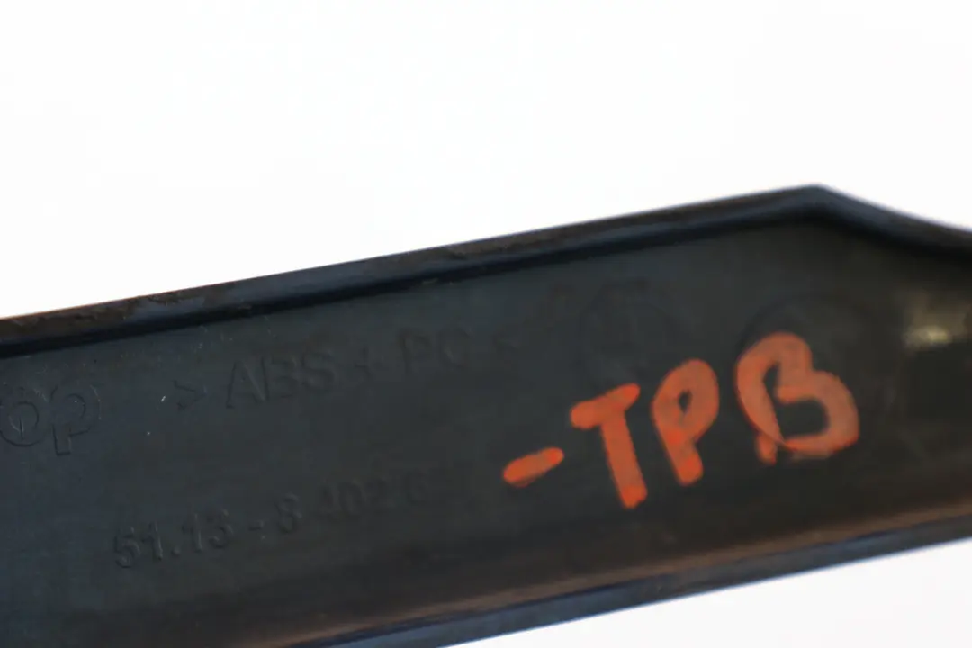 BMW X5 E53 Linke Scheinwerferabdeckung Blende Topasblau Blau Metallic - SKU 8402647-TPB - Teilenummer 8402647