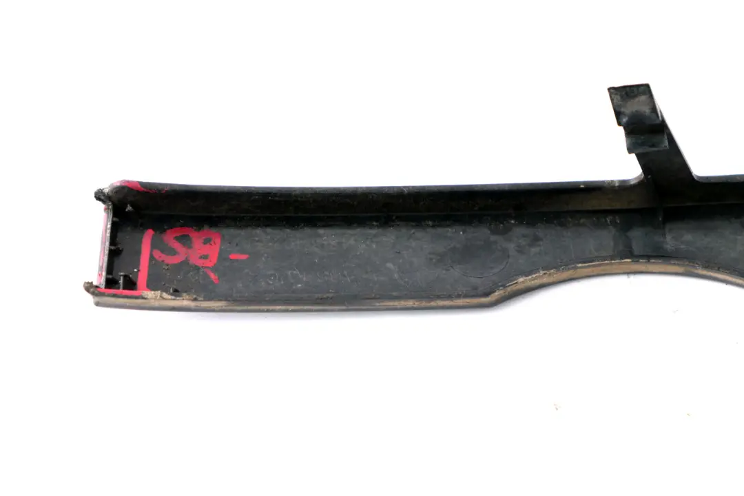 Blende Scheinwerferabdeckung Rechts Black Sapphire Schwarz für BMW X5 er E53 mit Teilenummer 8402648 BMW X5 er E53 Blende Scheinwerferabdeckung Rechts Black Sapphire Schwarz - SKU 8402648-BS - Teilenummer 8402648