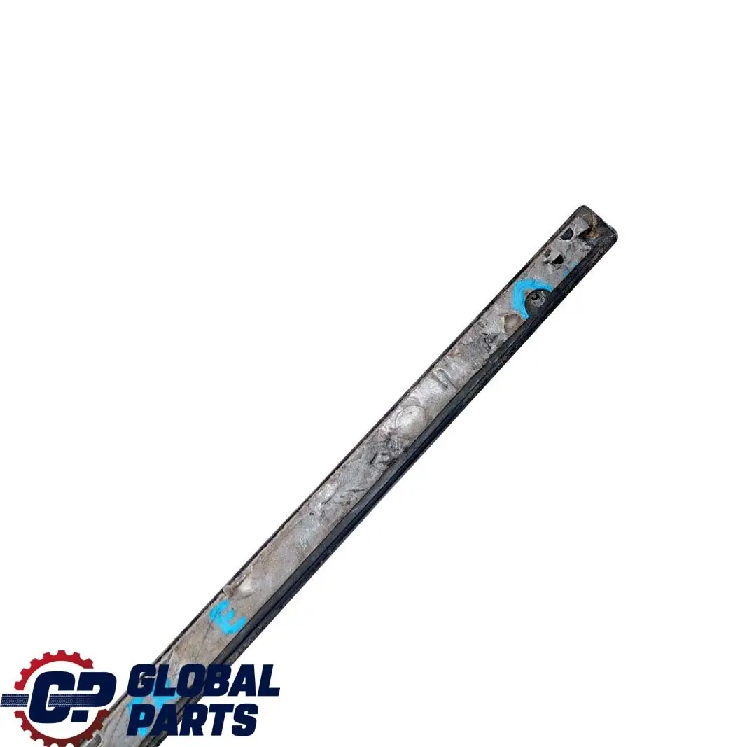 Stossleiste Tür Vorne Rechts Schwarz für BMW X5 er E53 mit Teilenummer 8402650 BMW X5 er E53 Stossleiste Tür Vorne Rechts Schwarz - SKU 8402650 - Teilenummer 8402650