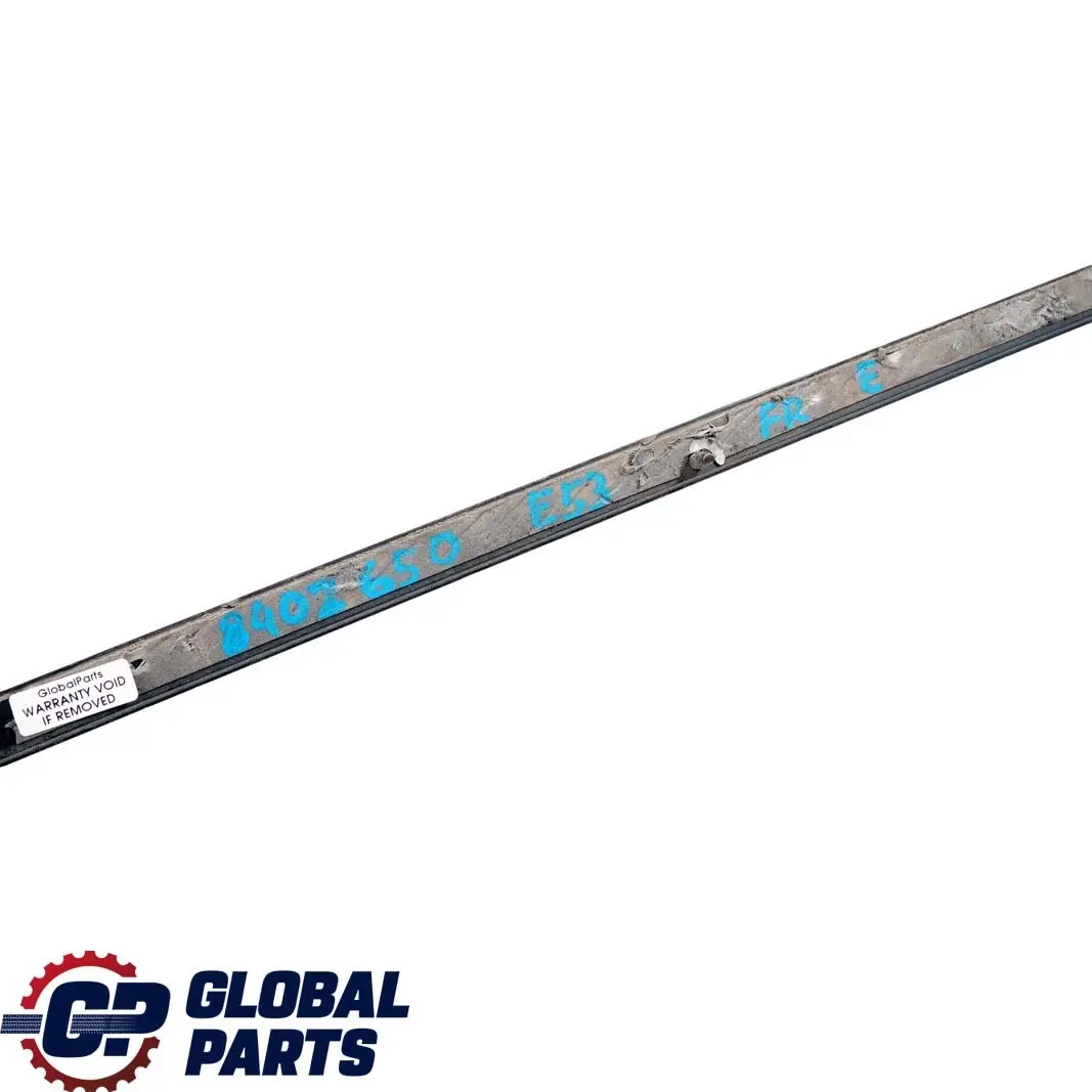 Stossleiste Tür Vorne Rechts Schwarz für BMW X5 er E53 mit Teilenummer 8402650 BMW X5 er E53 Stossleiste Tür Vorne Rechts Schwarz - SKU 8402650 - Teilenummer 8402650