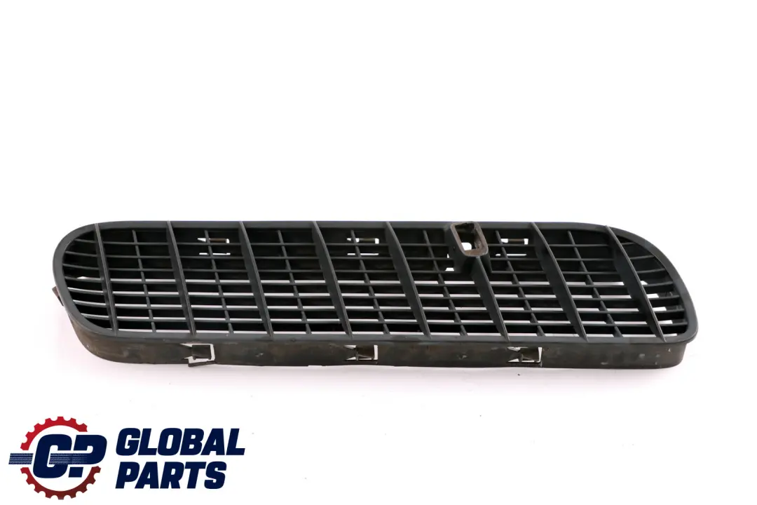 Embellecedor Rejilla Entrada Aire Marco Derecho Lado Exterior para BMW X5 E53 con número de pieza 8402670 BMW X5 E53 Embellecedor Rejilla Entrada Aire Marco Derecho Lado Exterior - SKU 8402670 - Número de pieza 8402670