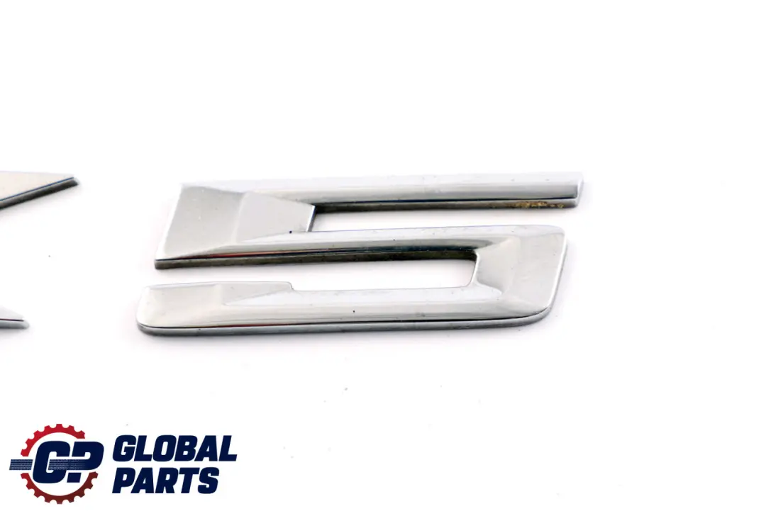 BMW E53 E70 Trasero Boot Trunk Lid Adherido Lettering Emblema Logotipo - SKU 8402675 - Número de pieza 8402675