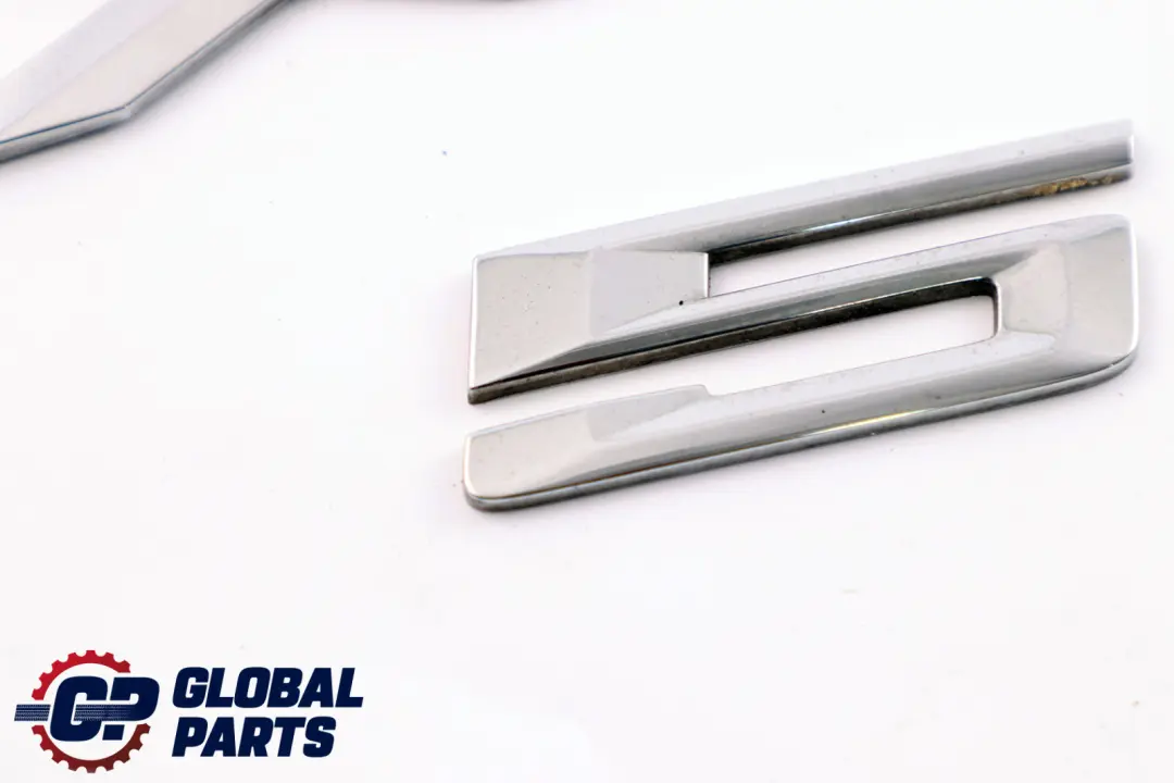 BMW X5 E53 E70 Posteriore Bagagliaio Stemma Incollati -X5- - SKU 8402675 - Numero di parte 8402675