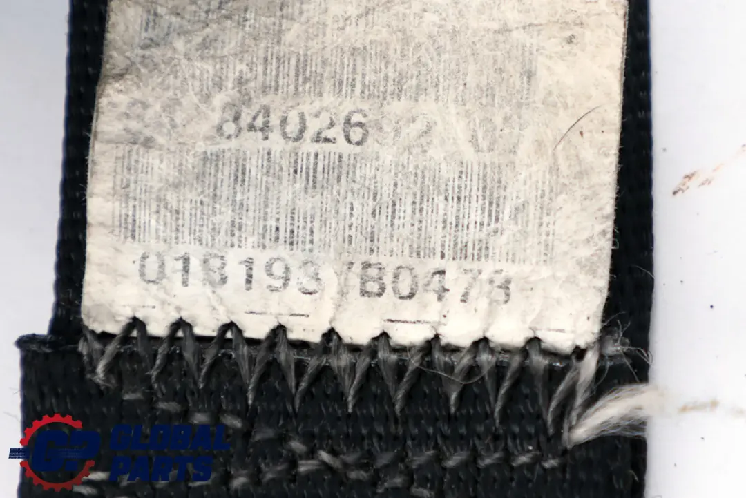 Ceinture supérieure arrière droite Noir Schwarz pour BMW X5 E53 à propos du numéro de pièce 8402692 BMW X5 E53 Ceinture supérieure arrière droite Noir Schwarz - SKU 8402692 - Numéro de pièce 8402692