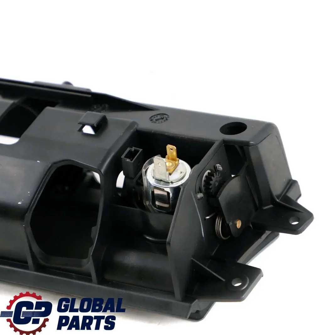 BMW X5 E53 Armaturenbrett Mittelkonsole Aschenbecher Titan 2 - SKU 8402967-3 - Teilenummer 8402967