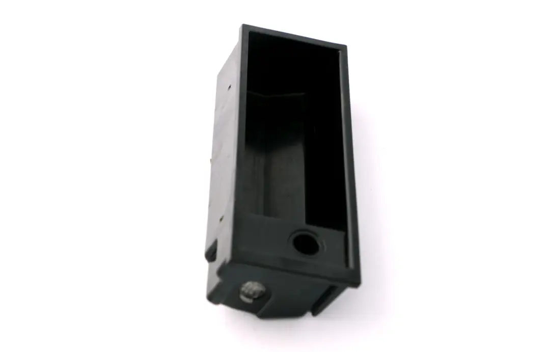 Utilizzo Posacenere Alloggio Accendino Centrale Frontale BMW X5 E53 - SKU 8402967 - Numero di parte 51168402967
