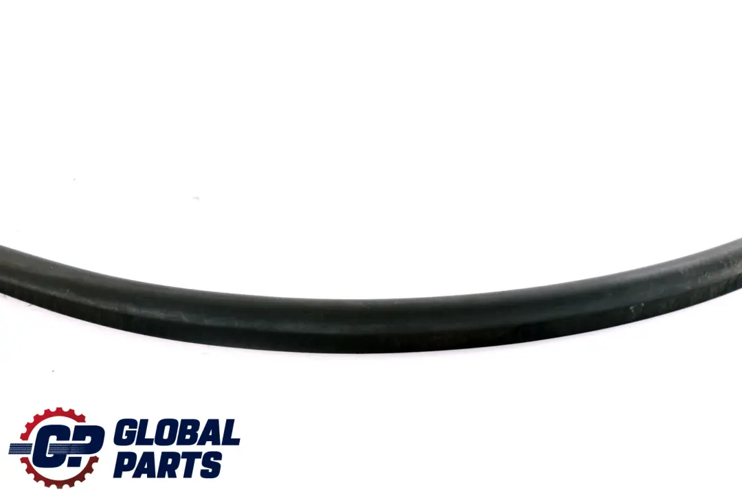 BMW X5 Serie E53 Joint central de Capot Avant - SKU 8403228 - Numéro de pièce 8403228