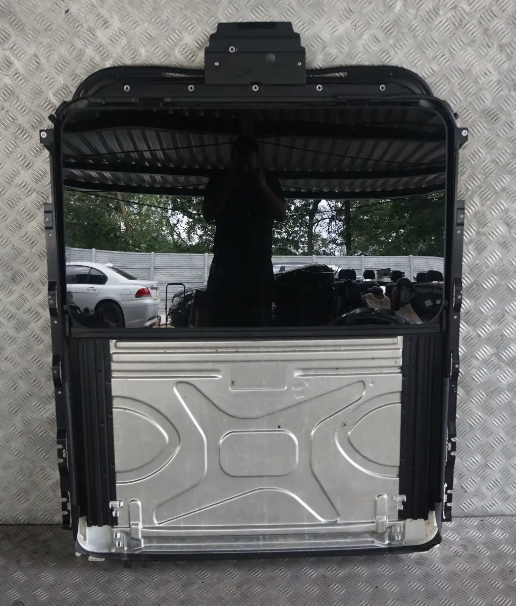 BMW X5 E53 Szyberdach Szklany Z Ramą Kompletny Beżowy - SKU 8408062-1 - Numer Części 8408062