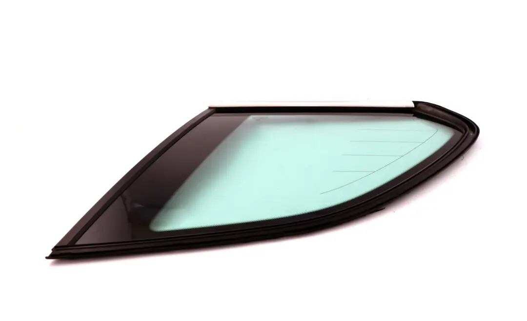 Green Side Window With Gasket Chrome Right O/S Rear Glass to BMW X5 Series E53 with Part number 8408444 BMW X5 Series E53 Green Side Window With Gasket Chrome Right O/S Rear Glass - SKU 8408444 - Part number 8408444