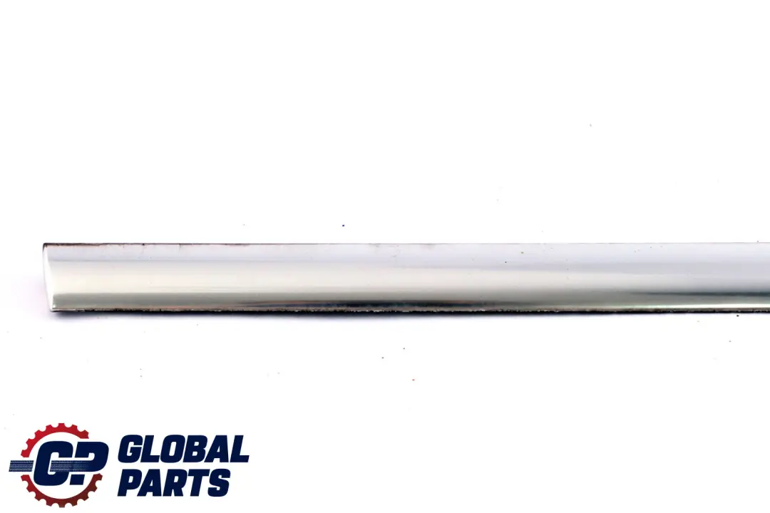 Listello Finestrino Posteriore Sinistra Cromo per BMW X5 E53 con numero di parte 8408455 BMW X5 E53 Listello Finestrino Posteriore Sinistra Cromo - SKU 8408455 - Numero di parte 8408455