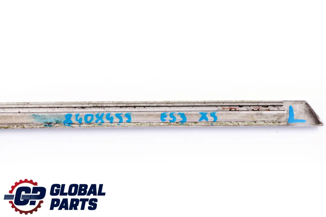 Listello Finestrino Posteriore Sinistra Cromo per BMW X5 E53 con numero di parte 8408455 BMW X5 E53 Listello Finestrino Posteriore Sinistra Cromo - SKU 8408455 - Numero di parte 8408455