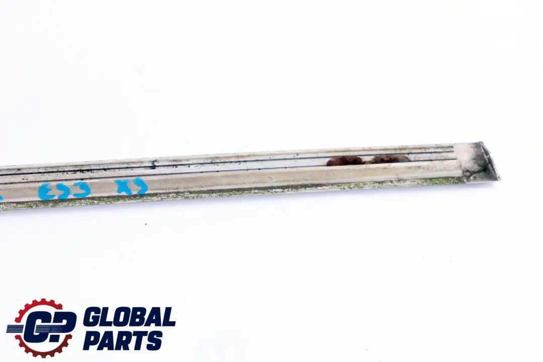 Leiste Seitenscheibe Hinten Rechts Chrom für BMW X5 er E53 mit Teilenummer 8408456 BMW X5 er E53 Leiste Seitenscheibe Hinten Rechts Chrom - SKU 8408456 - Teilenummer 8408456