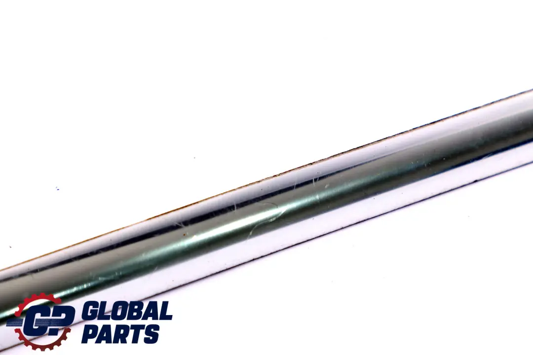 Leiste Seitenscheibe Hinten Rechts Chrom für BMW X5 er E53 mit Teilenummer 8408456 BMW X5 er E53 Leiste Seitenscheibe Hinten Rechts Chrom - SKU 8408456 - Teilenummer 8408456