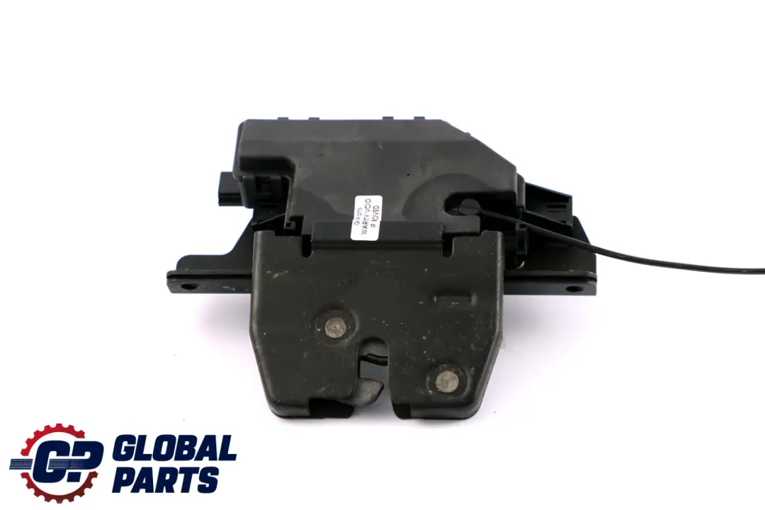 Serratura Portellone Bagagliaio Superiore Posteriore per BMW X5 E53 con numero di parte 8408492 BMW X5 E53 Serratura Portellone Bagagliaio Superiore Posteriore - SKU 8408492 - Numero di parte 8408492