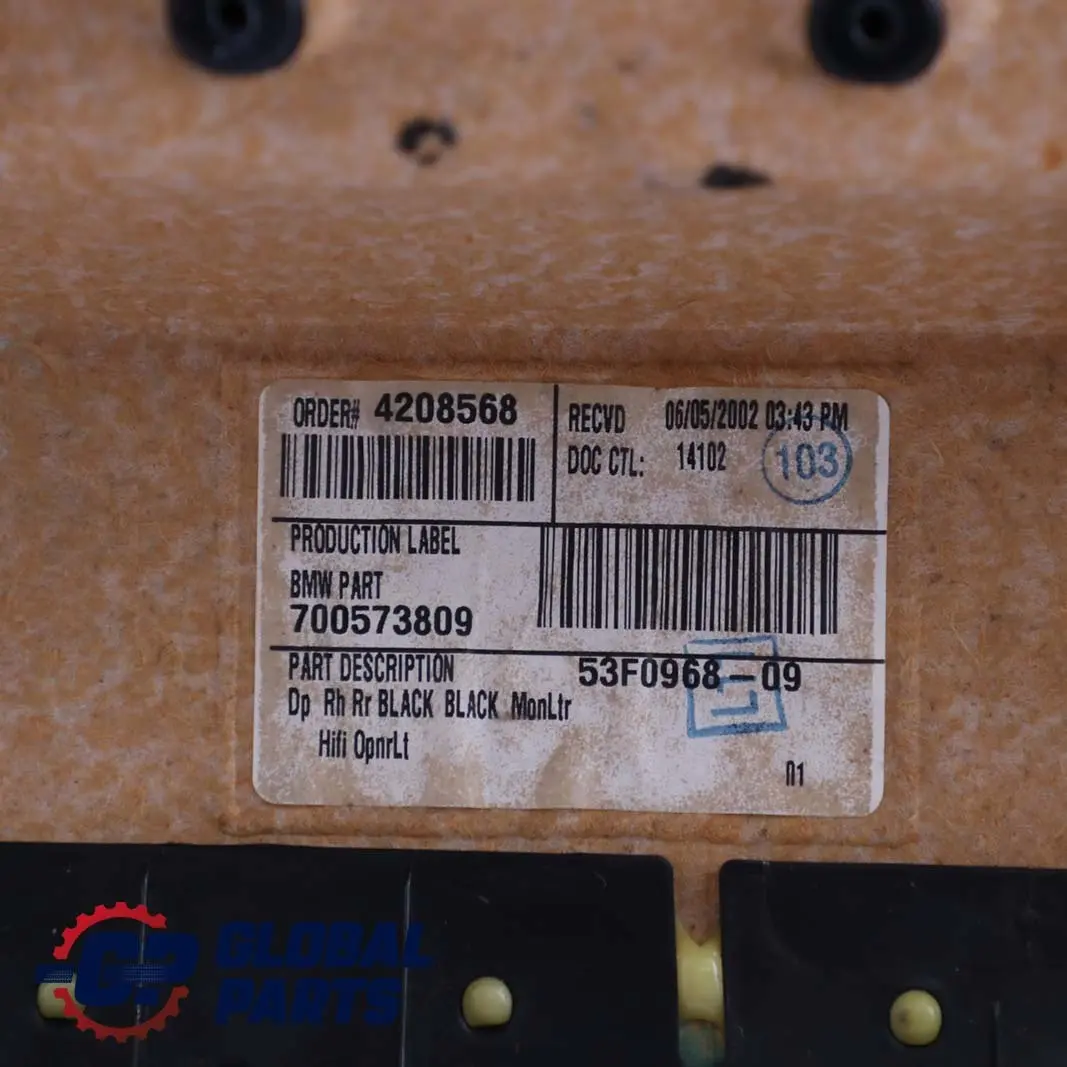 Boczek tapicerka drzwi prawy tył skóra do BMW E53 X5 o numerze 8408664 BMW E53 X5 Boczek tapicerka drzwi prawy tył skóra - SKU 8408664 - Numer Części 8408664