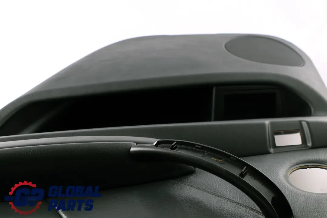 Leather Montana Rear Right O/S Door Card Trim Panel to BMW X5 Series E53 Black with Part number 8408668 BMW X5 Series E53 Black Leather Montana Rear Right O/S Door Card Trim Panel - SKU 8408668 - Part number 8408668