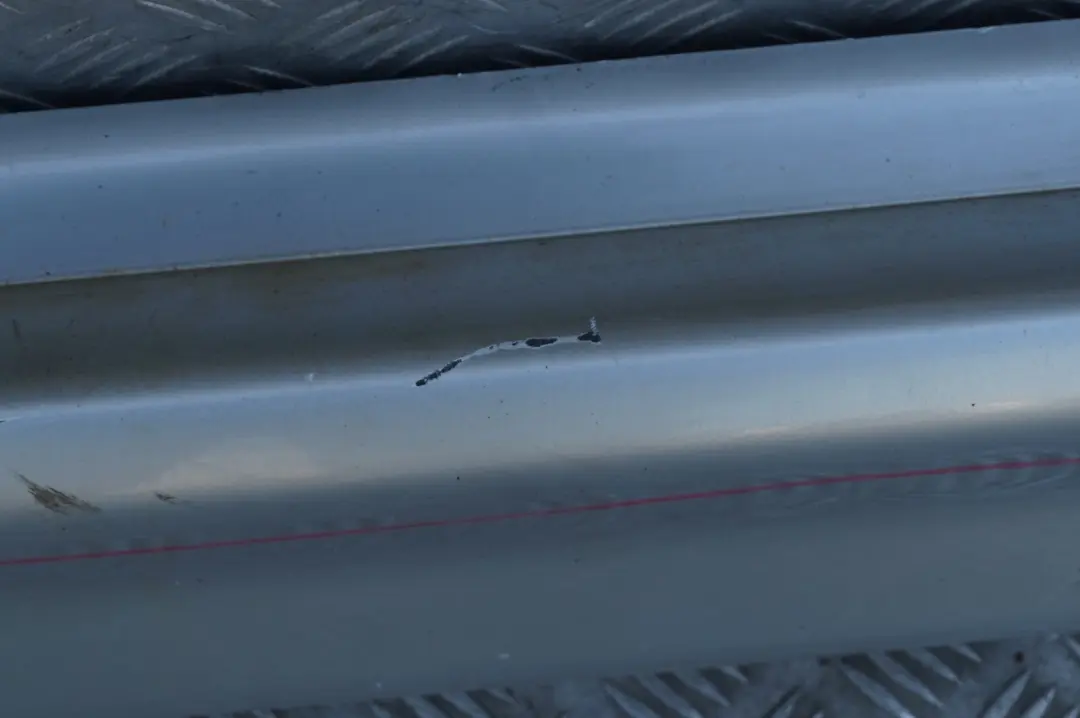 Left N/S Side Door Sill Cover Skirt Titansilber Titan Silver to BMW X5 Series E53 with Part number 8408705 BMW X5 Series E53 Left N/S Side Door Sill Cover Skirt Titansilber Titan Silver - SKU 8408705-TS - Part number 8408705