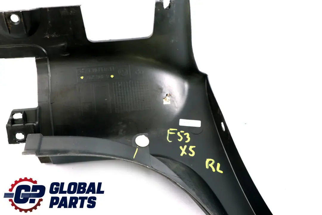 Embellecedor De Paso De Rueda Trasero Izquierdo Negro para BMW X5 E53 con número de pieza 8408707 BMW X5 E53 Embellecedor De Paso De Rueda Trasero Izquierdo Negro - SKU 8408707 - Número de pieza 8408707