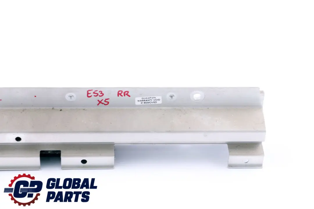 BMW E53 Trunk Floor Bracket Vent Louvre Rail Rear Right - SKU 8408766 - Número de pieza 8408766