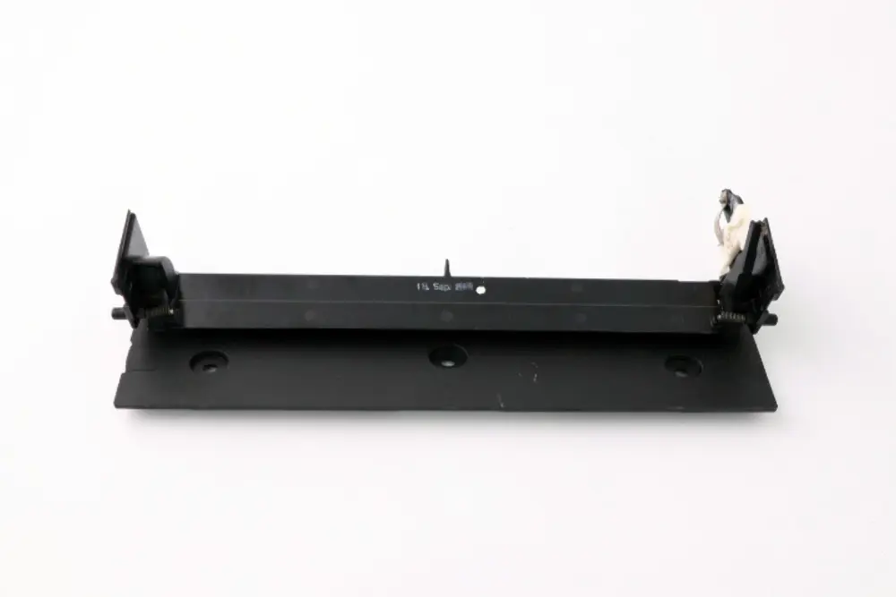 BMW X5 E53 Flap Radio Partición Montaje Parte Cubierta Salpicadero - SKU 8408783 - Número de pieza 8408783