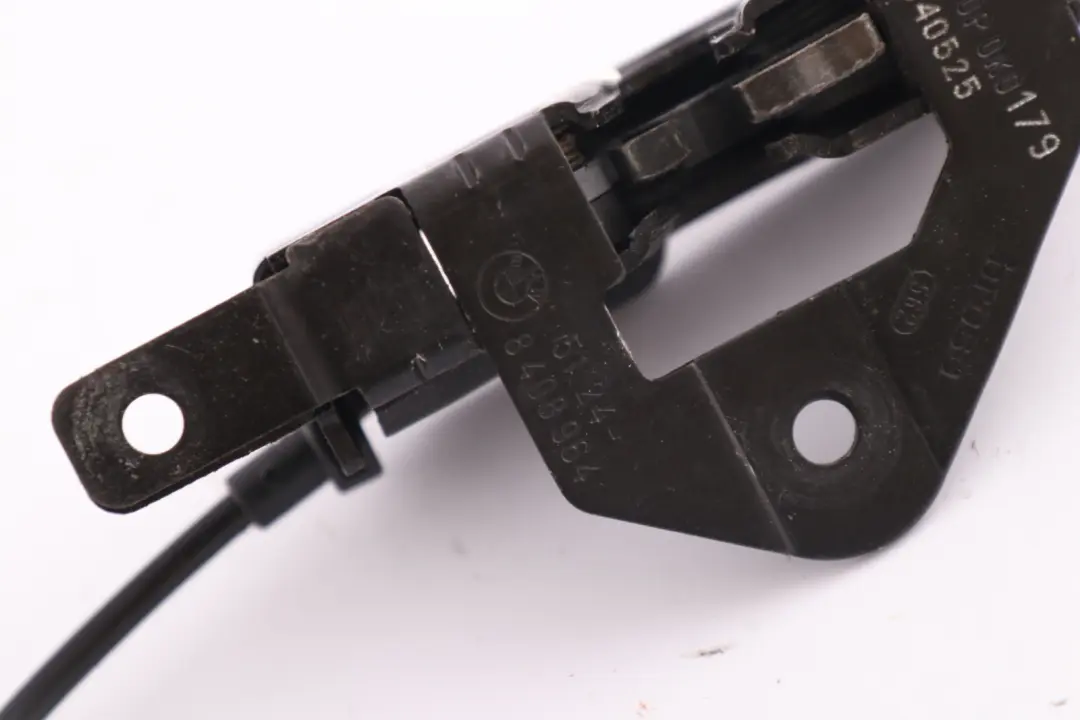 REIHE E53 Schloss Heckklappe unten rechts 5124 für BMW X5 mit Teilenummer 8408964 BMW X5 REIHE E53 Schloss Heckklappe unten rechts 5124 - SKU 8408964 - Teilenummer 8408964