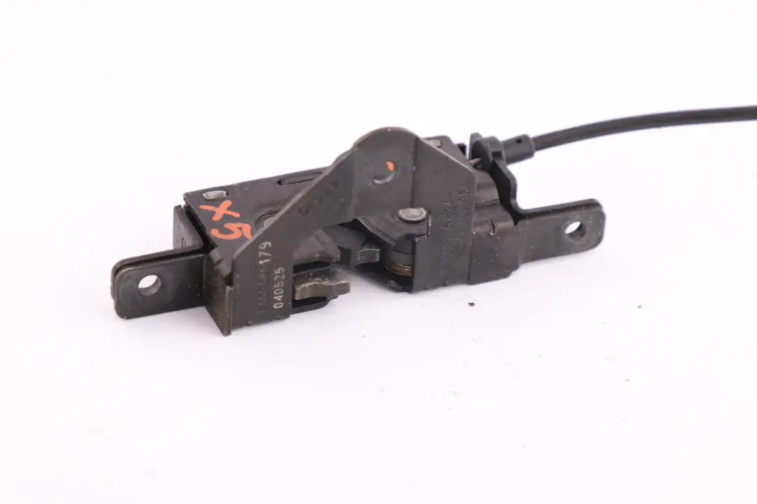 BMW X5 E53 Chiusura Portellone Inferiore Destro 5124 - SKU 8408964 - Numero di parte 8408964