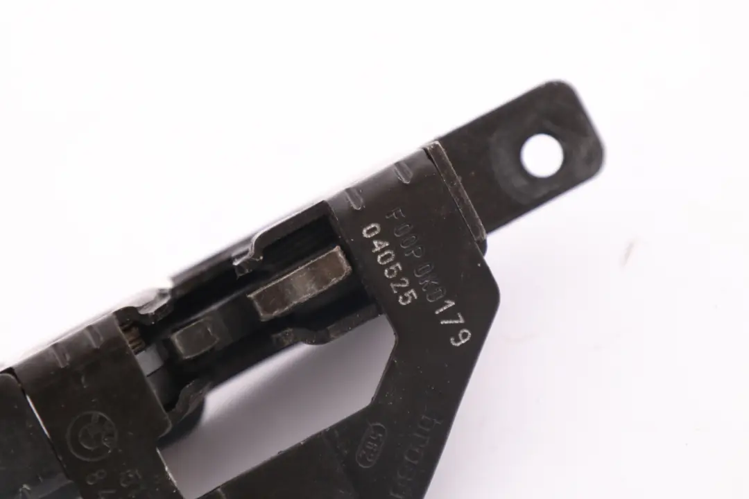 REIHE E53 Schloss Heckklappe unten rechts 5124 für BMW X5 mit Teilenummer 8408964 BMW X5 REIHE E53 Schloss Heckklappe unten rechts 5124 - SKU 8408964 - Teilenummer 8408964