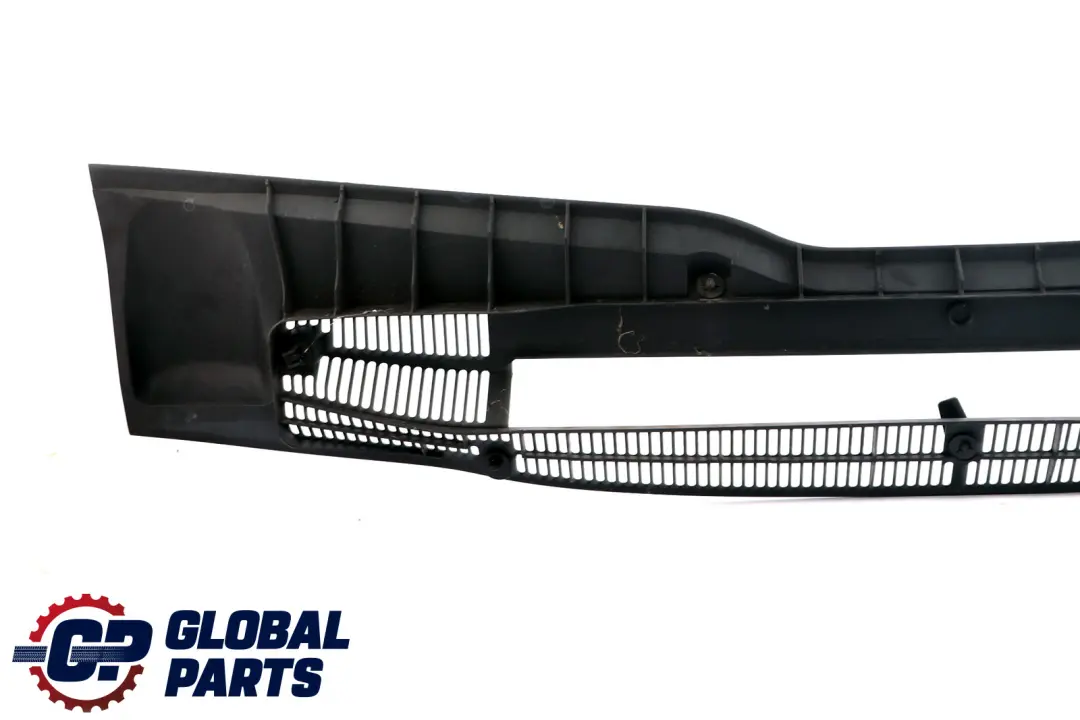 Revetement Bo?tier Microfiltre 6431 pour BMW X5 E53 à propos du numéro de pièce 8409048 BMW X5 E53 Revetement Bo?tier Microfiltre 6431 - SKU 8409048 - Numéro de pièce 8409048