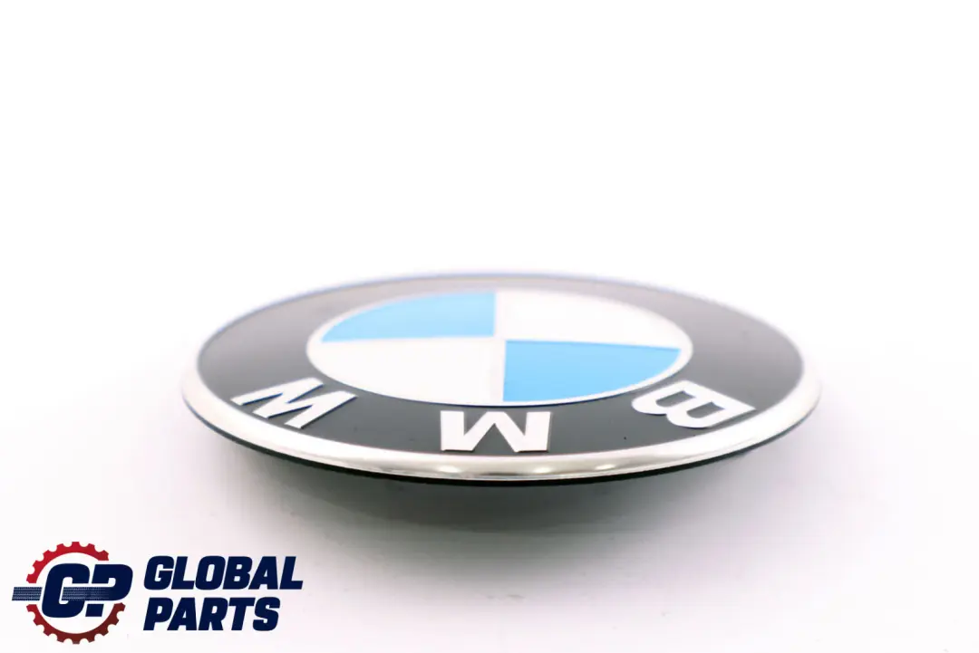 Emblema Insignia Logo Placa 74MM 5114 para BMW F40 con número de pieza 8492586 BMW F40 Emblema Insignia Logo Placa 74MM 5114 - SKU 8492586 - Número de pieza 8492586