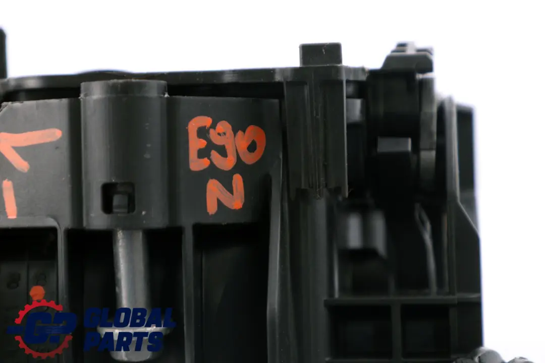 N47N Kolektor Dolotowy Ssący Z Klapą do BMW E90 LCI F20 F21 F30 F31 o numerze 8506406 BMW E90 LCI F20 F21 F30 F31 N47N Kolektor Dolotowy Ssący Z Klapą - SKU 8506406-1 - Numer Części 8506406