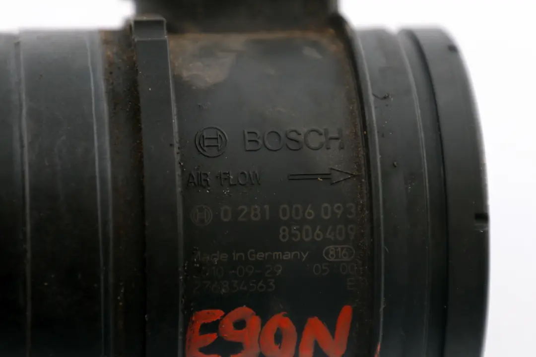 Przepływomierz Powietrza Diesel N47N do BMW E90 E91 E92 E93 LCI o numerze 8506409 BMW E90 E91 E92 E93 LCI Przepływomierz Powietrza Diesel N47N - SKU 8506409 - Numer Części 8506409