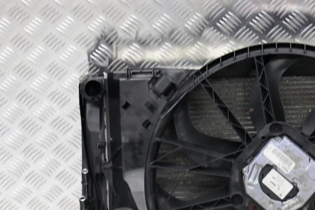 BMW E87 E90 LCI Pack Completo Carcasa Ventilador Radiador Diesel 400W - SKU 8506668-3 - Número de pieza 8506668