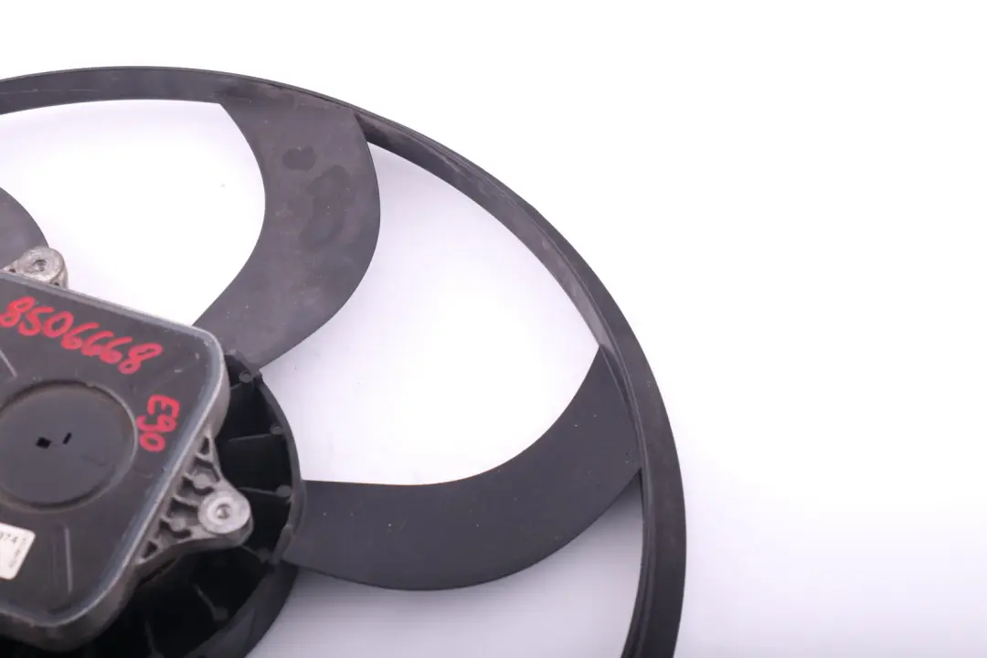 Radiator Cooling Pusher Fan 400W 7588974 to BMW 1 3 Series E81 E87 E90 E91 Diesel with Part number 8506668 BMW 1 3 Series E81 E87 E90 E91 Diesel Radiator Cooling Pusher Fan 400W 7588974 - SKU 8506668 - Part number 8506668