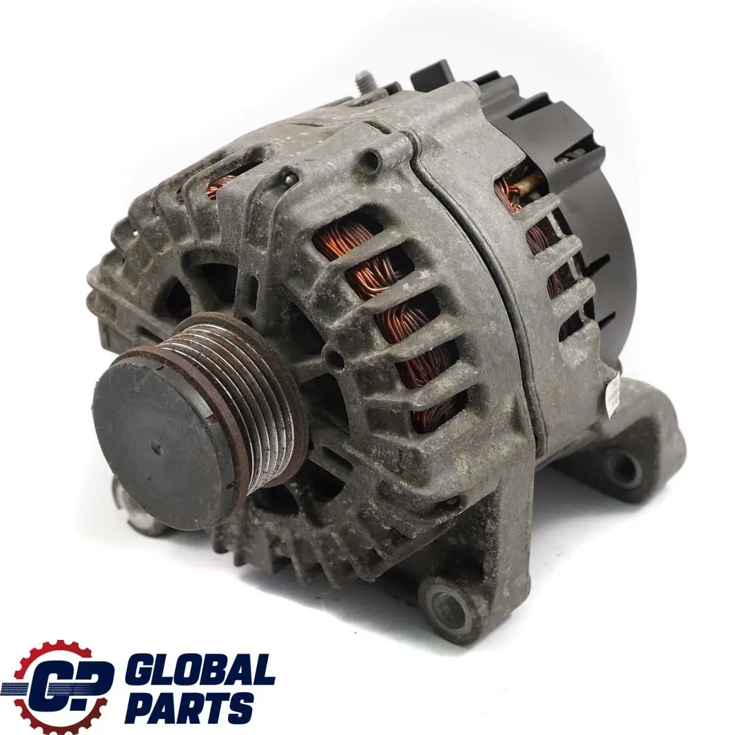 Generator BOSCH 175A 150 14V für BMW 3 er E90 E91 E92 E93 LCI mit Teilenummer 8507623 BMW 3 er E90 E91 E92 E93 LCI Generator BOSCH 175A 150 14V - SKU 8507623-1 - Teilenummer 8507623