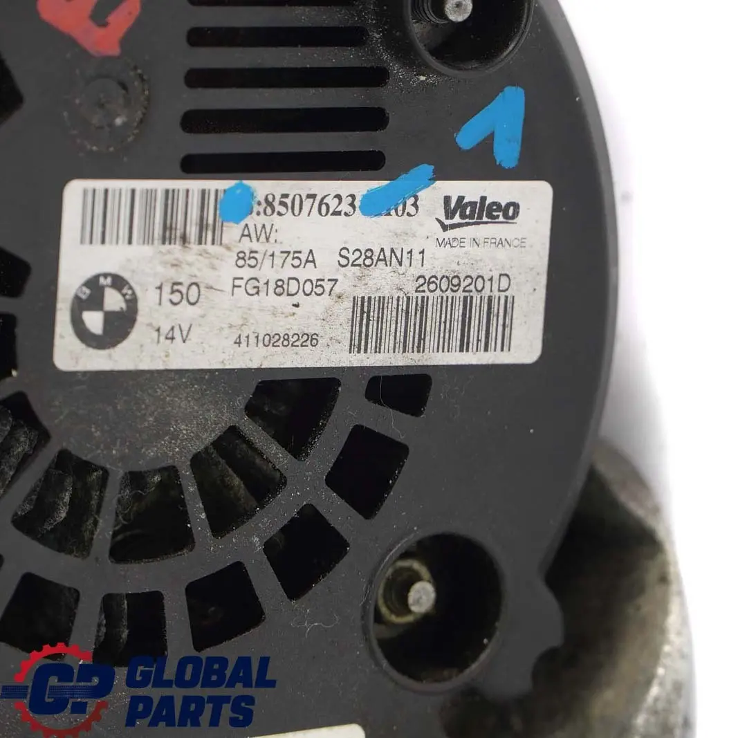 Generator BOSCH 175A 150 14V für BMW 3 er E90 E91 E92 E93 LCI mit Teilenummer 8507623 BMW 3 er E90 E91 E92 E93 LCI Generator BOSCH 175A 150 14V - SKU 8507623-1 - Teilenummer 8507623