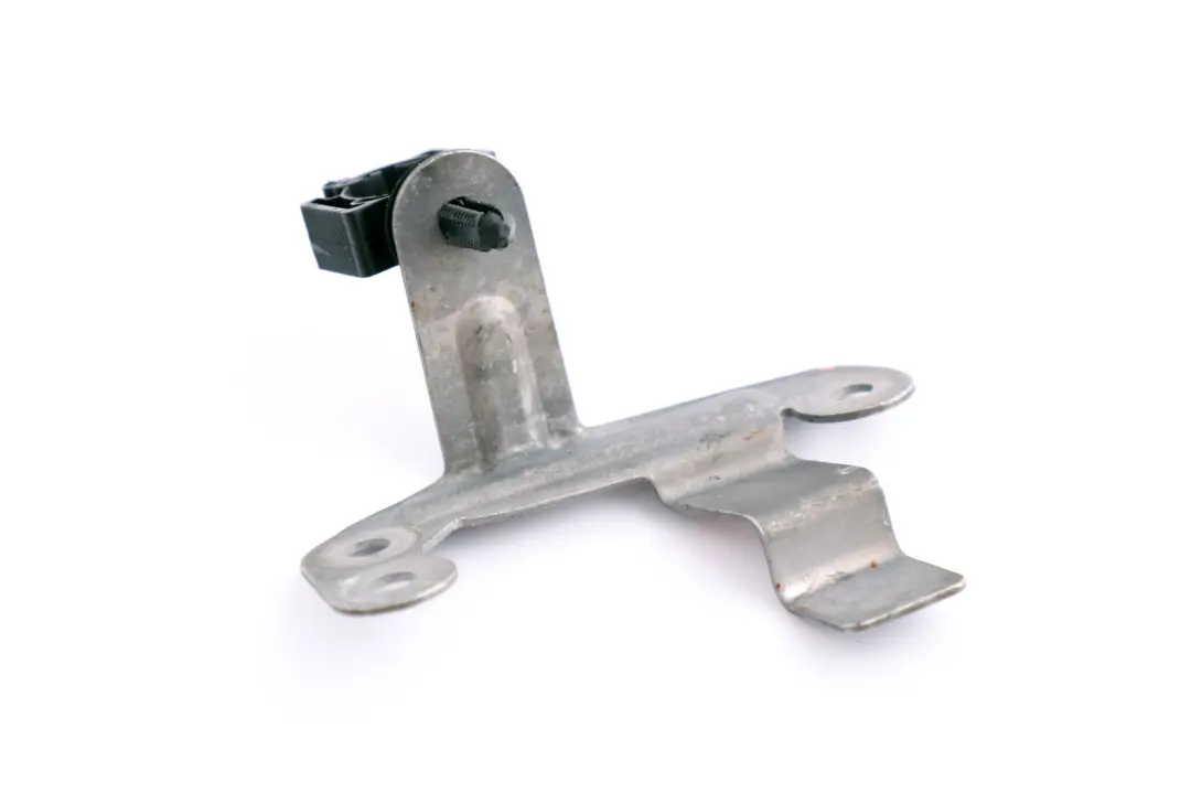 Bracket For Vacuum Hose to BMW 1 3 5 F10 F20 F30 with Part number 8508198 BMW 1 3 5 F10 F20 F30 Bracket For Vacuum Hose - SKU 8508198 - Part number 8508198