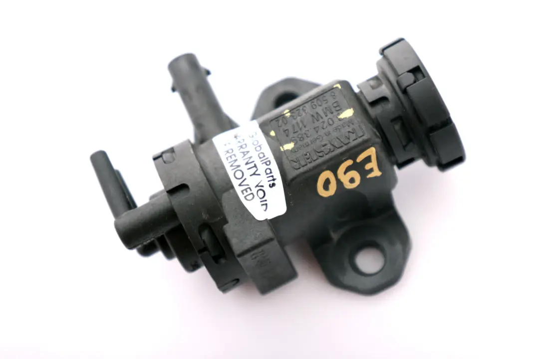 Zawór podciśnienia turbo do BMW E81 E90 F10 F20 F30 o numerze 8509323 BMW E81 E90 F10 F20 F30 Zawór podciśnienia turbo - SKU 8509323 - Numer Części 8509323