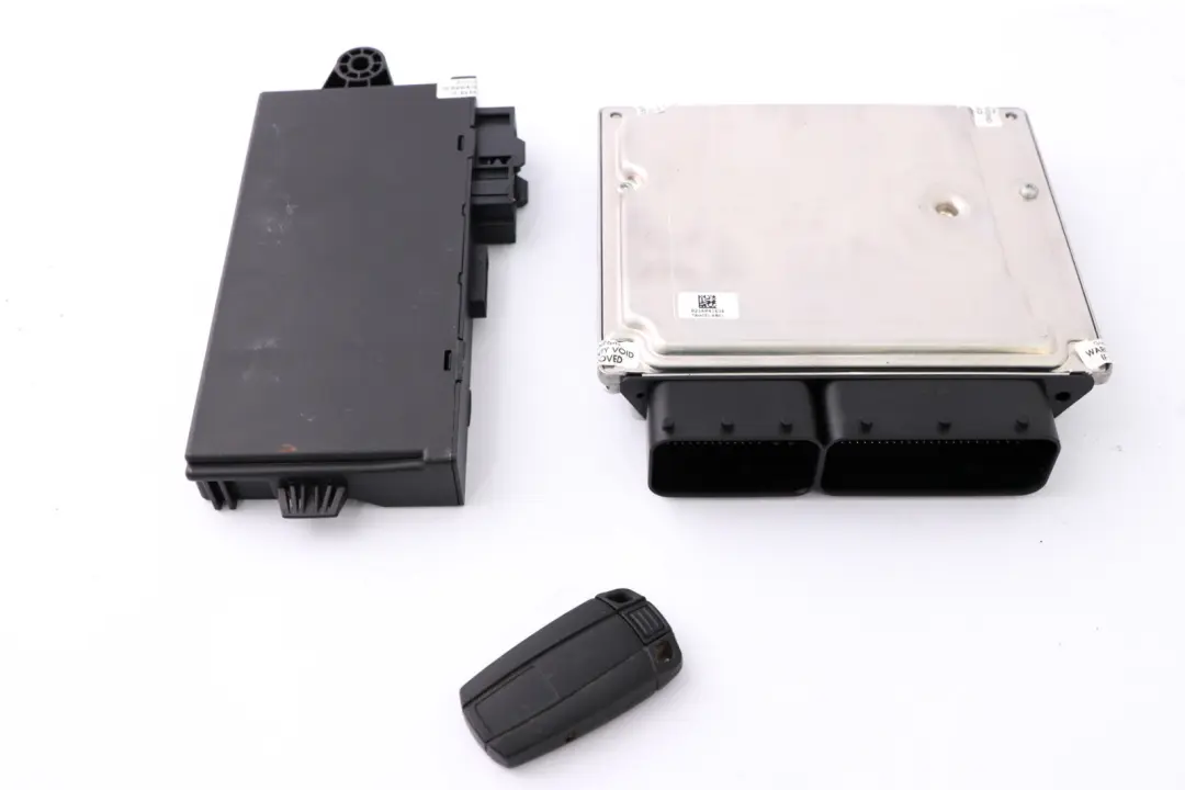 N47 ECU Kit DDE CAS3 Key to BMW E81 E87 E90 LCI 118d 318d with Part number 8510592 BMW E81 E87 E90 LCI 118d 318d N47 ECU Kit DDE CAS3 Key - SKU 8510592-1 - Part number 8510592