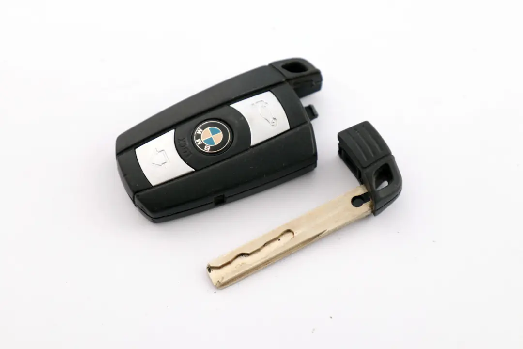 BMW 1 Series E81 E82 E87 LCI E88 N47S 123d ECU Kit DDE CAS 3 Key Manual - SKU 8510593 - Part number 8510593